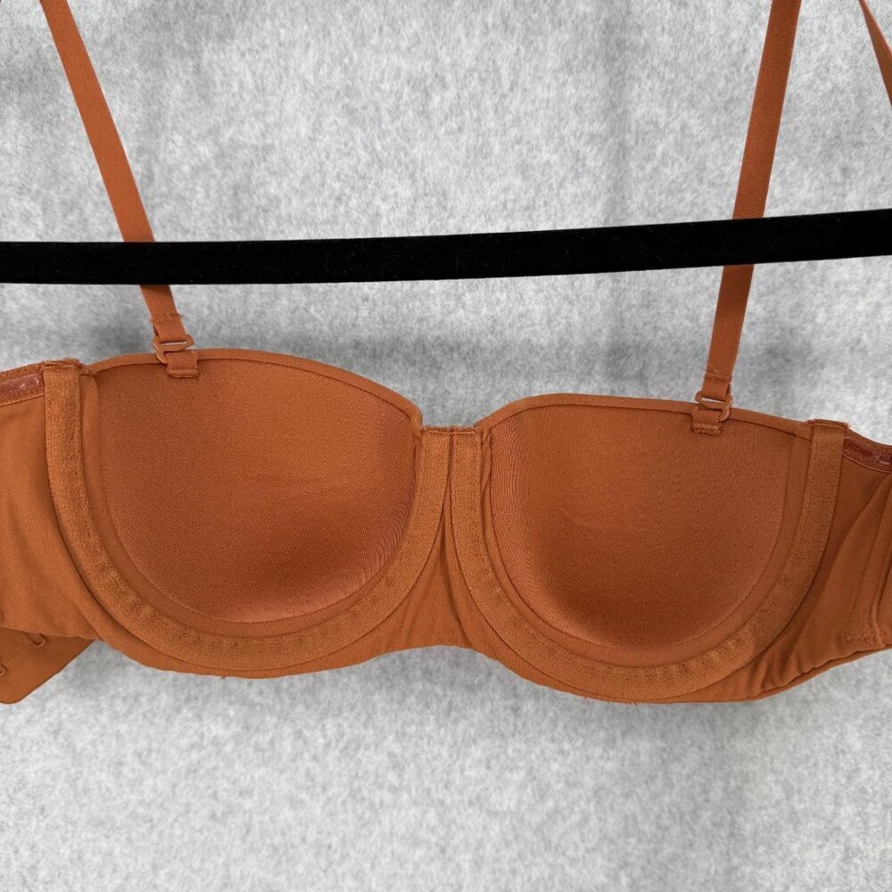 Skims Fits Everybody Strapless Bra Size 32B Bronze Clay Brown Neutral Multiway - Picture 4 of 8